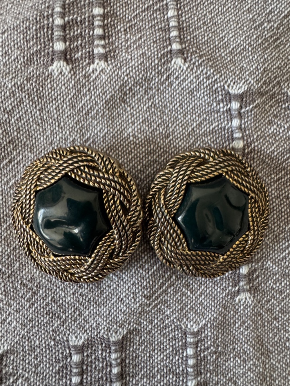 Vintage Set of 2 Gold-Tone Metal Rope with Dark Green Plastic Center Buttons